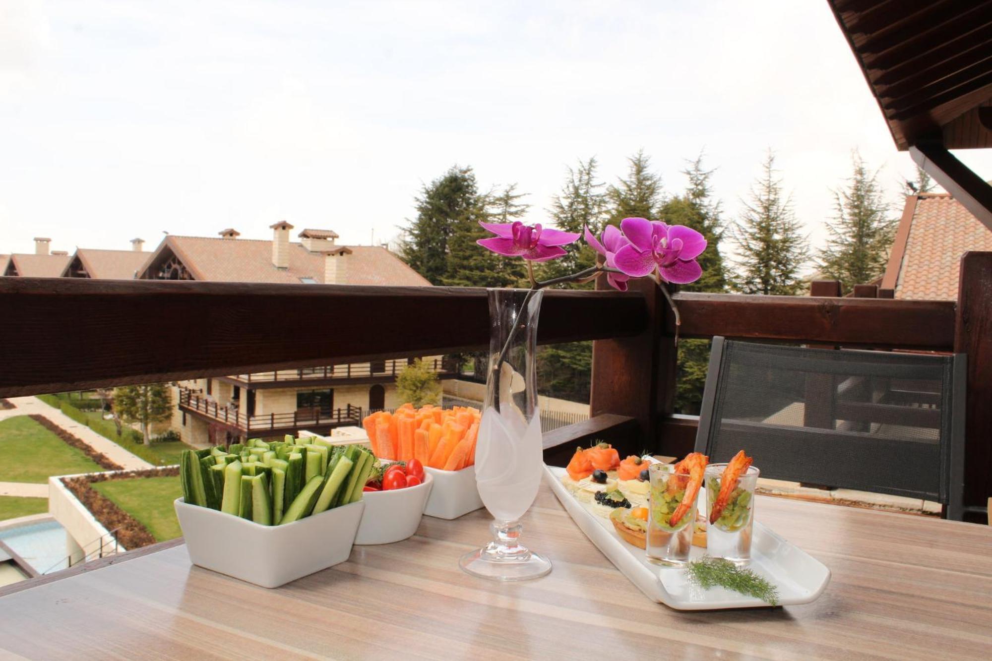 Intercontinental Mzaar Lebanon Mountain Resort & Spa By Ihg Mzaar Kfardebian Bagian luar foto