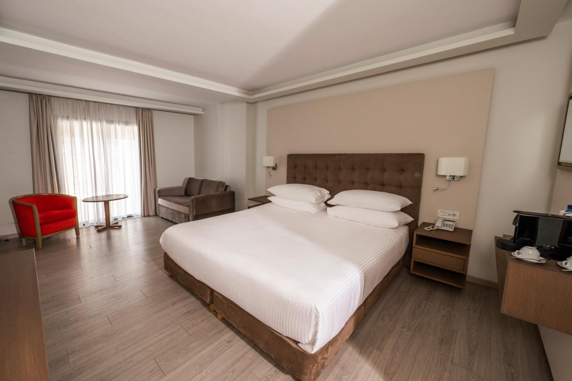 Intercontinental Mzaar Lebanon Mountain Resort & Spa By Ihg Mzaar Kfardebian Bagian luar foto