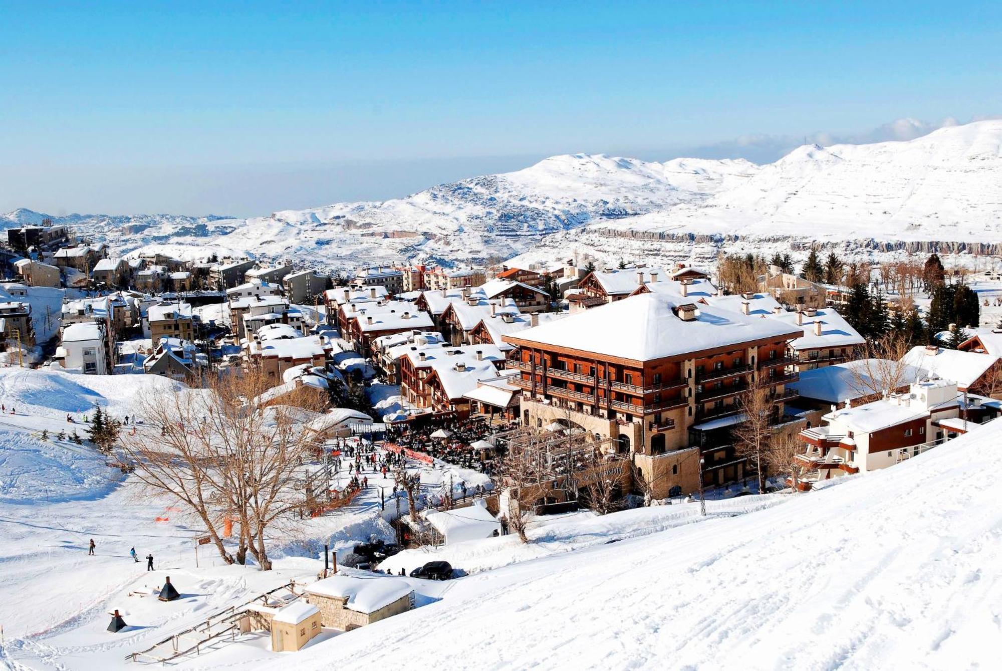 Intercontinental Mzaar Lebanon Mountain Resort & Spa By Ihg Mzaar Kfardebian Bagian luar foto
