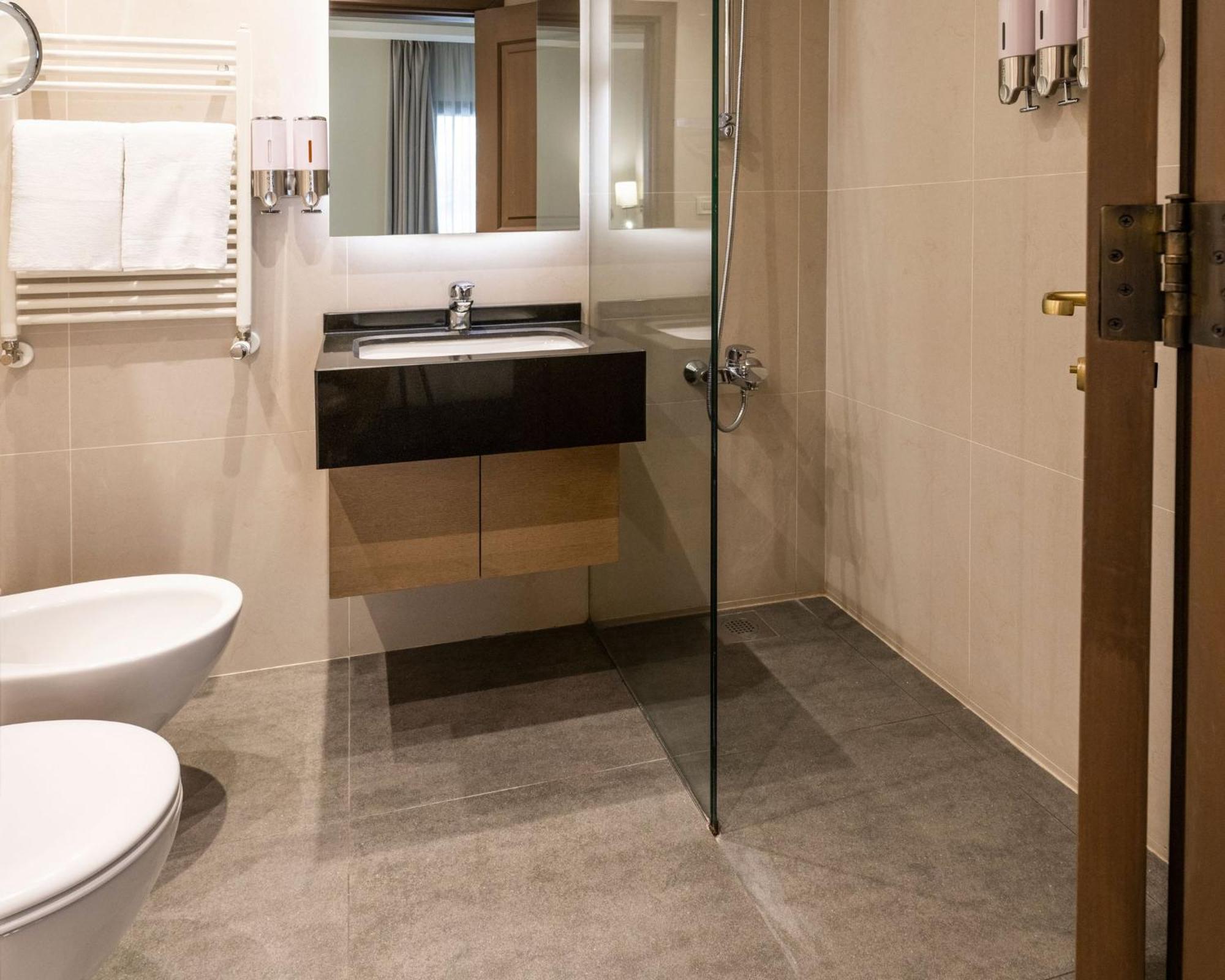 Intercontinental Mzaar Lebanon Mountain Resort & Spa By Ihg Mzaar Kfardebian Bagian luar foto